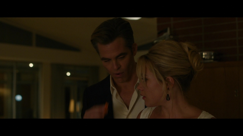 Dont_Worry_Darling_2022_1080p_BluRay__10460.jpg