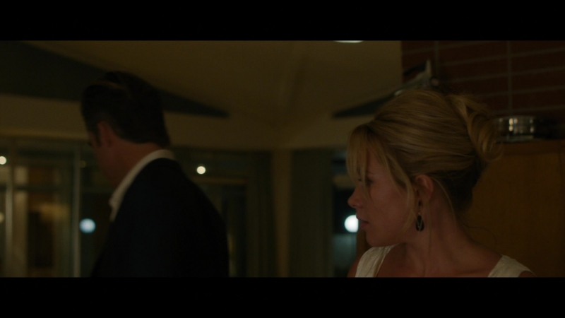 Dont_Worry_Darling_2022_1080p_BluRay__10466.jpg