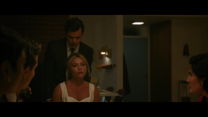 Dont_Worry_Darling_2022_1080p_BluRay__10553.jpg