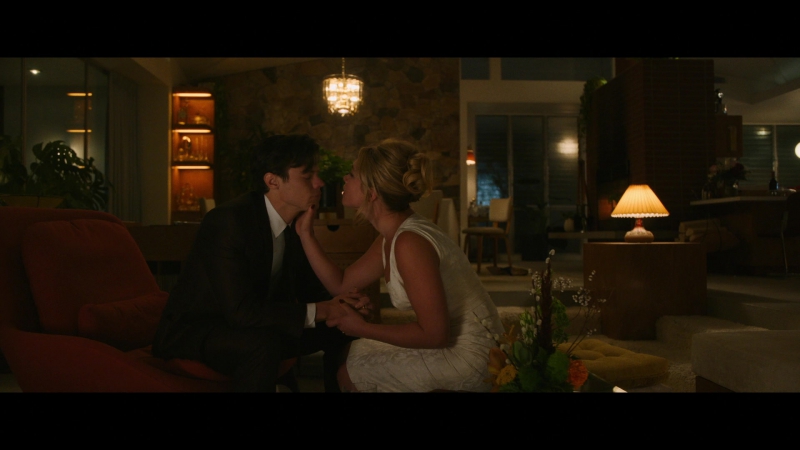 Dont_Worry_Darling_2022_1080p_BluRay__11938.jpg