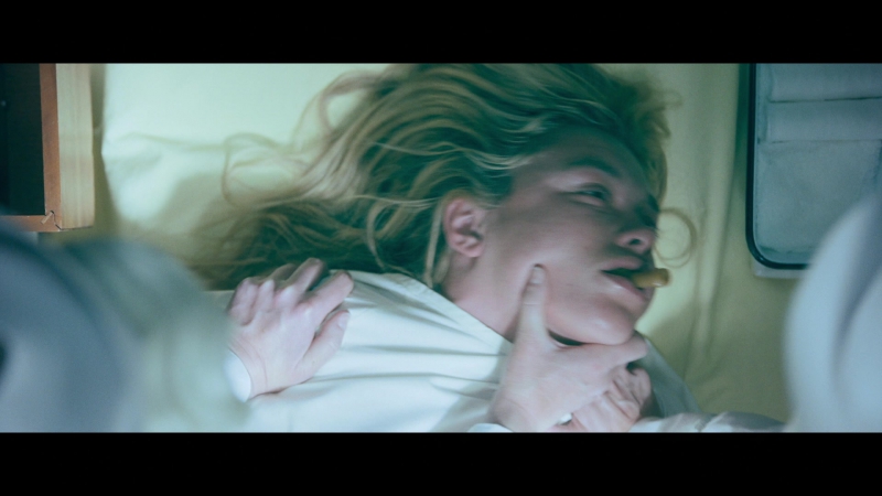 Dont_Worry_Darling_2022_1080p_BluRay__12600.jpg