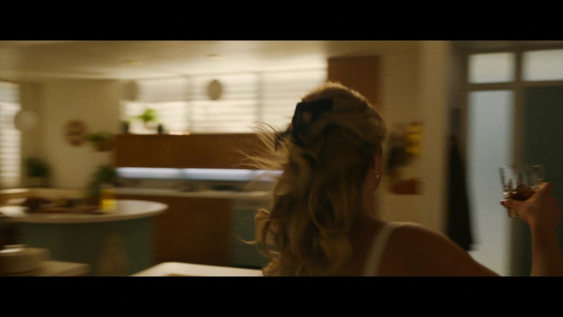 Dont_Worry_Darling_2022_1080p_BluRay__13577.jpg