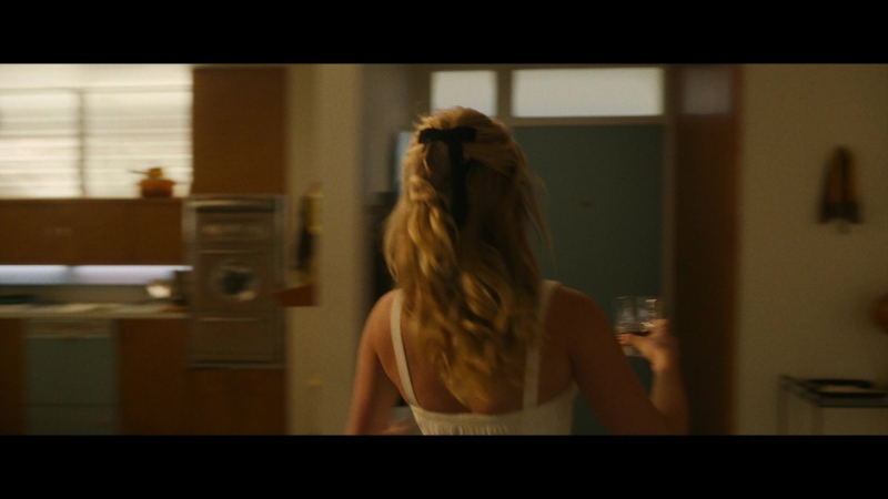 Dont_Worry_Darling_2022_1080p_BluRay__13578.jpg