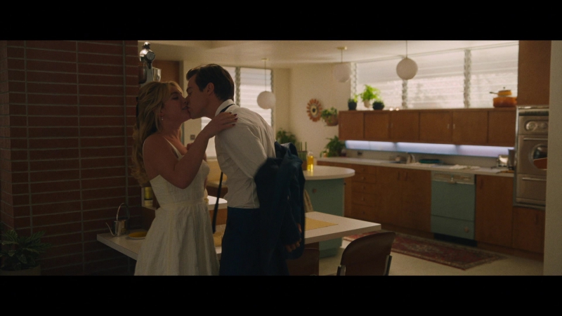 Dont_Worry_Darling_2022_1080p_BluRay__13636.jpg