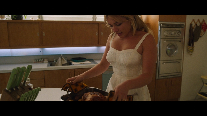 Dont_Worry_Darling_2022_1080p_BluRay__13684.jpg