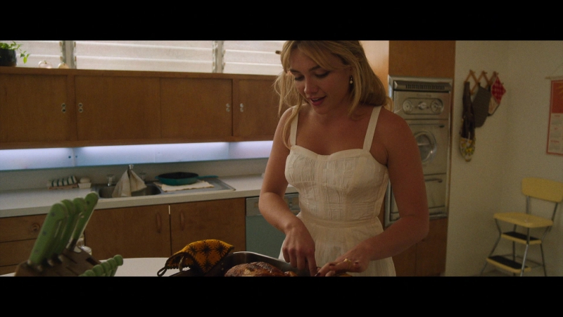 Dont_Worry_Darling_2022_1080p_BluRay__13710.jpg