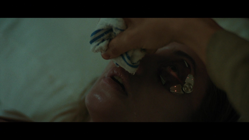 Dont_Worry_Darling_2022_1080p_BluRay__13964.jpg