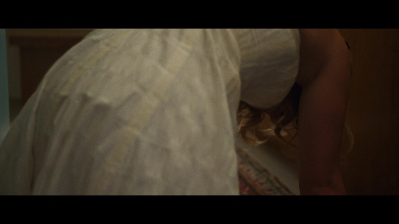 Dont_Worry_Darling_2022_1080p_BluRay__14177.jpg