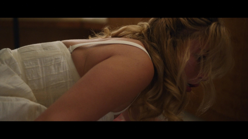 Dont_Worry_Darling_2022_1080p_BluRay__14230.jpg