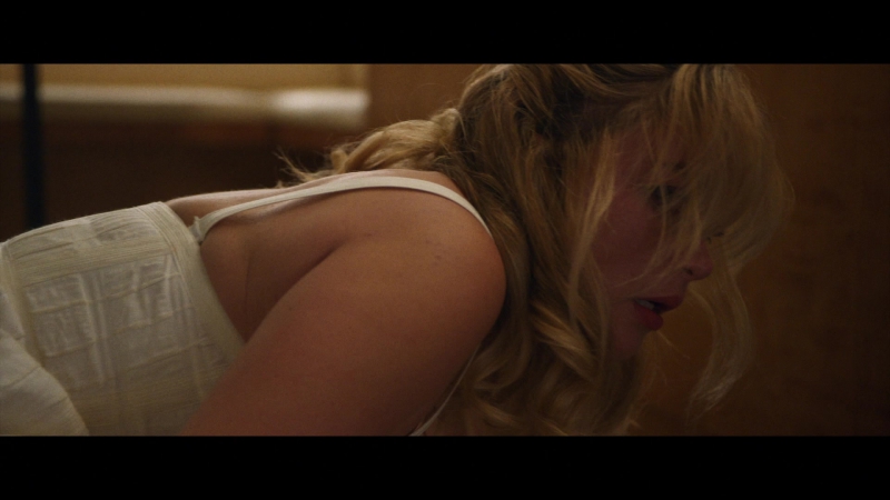 Dont_Worry_Darling_2022_1080p_BluRay__14235.jpg