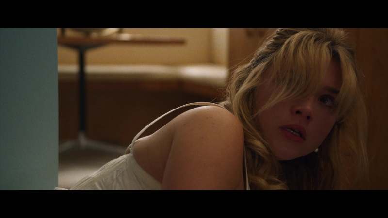 Dont_Worry_Darling_2022_1080p_BluRay__14259.jpg