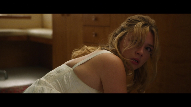 Dont_Worry_Darling_2022_1080p_BluRay__14286.jpg