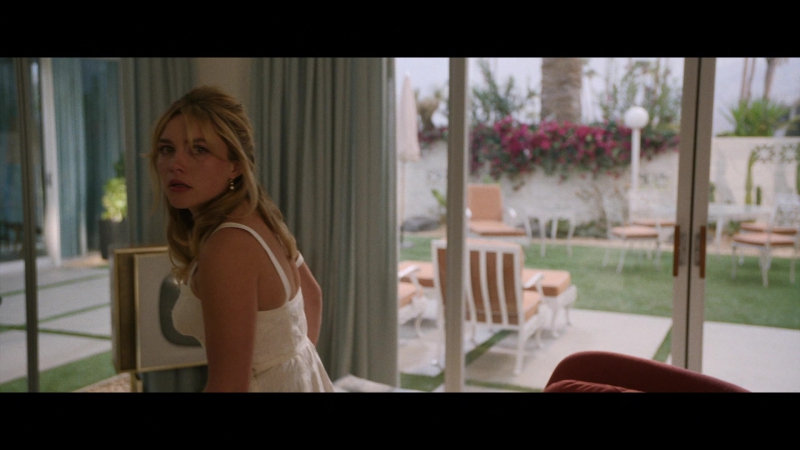Dont_Worry_Darling_2022_1080p_BluRay__14474.jpg