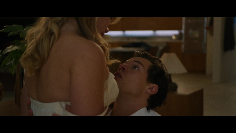 Dont_Worry_Darling_2022_1080p_BluRay__14755.jpg