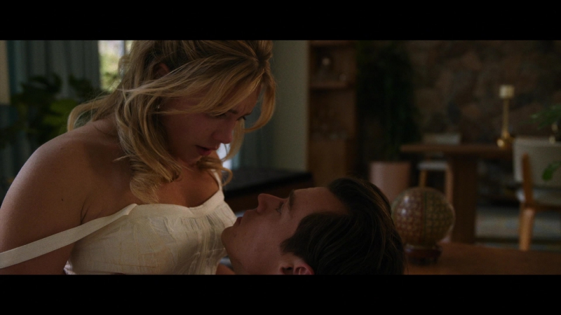 Dont_Worry_Darling_2022_1080p_BluRay__14773.jpg