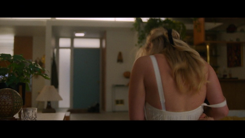 Dont_Worry_Darling_2022_1080p_BluRay__14893.jpg