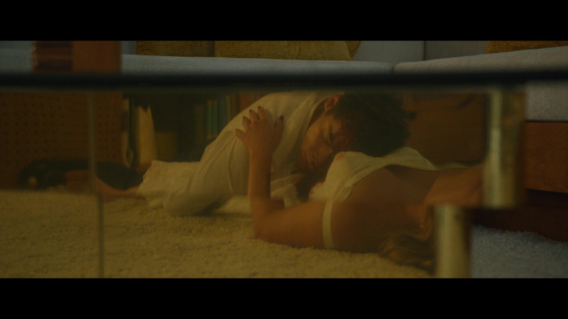 Dont_Worry_Darling_2022_1080p_BluRay__14924.jpg