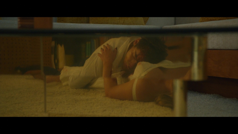 Dont_Worry_Darling_2022_1080p_BluRay__14931.jpg