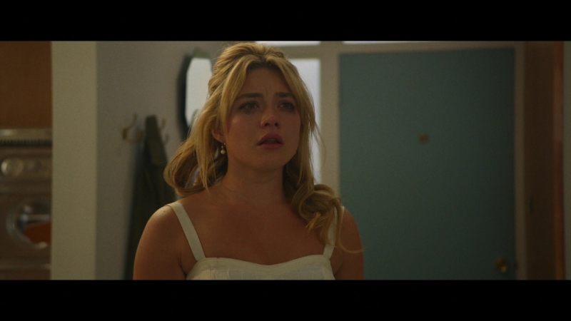 Dont_Worry_Darling_2022_1080p_BluRay__15118.jpg