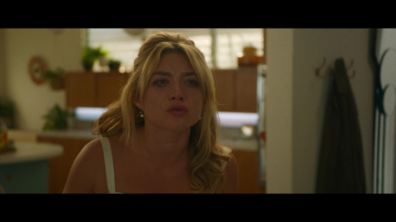 Dont_Worry_Darling_2022_1080p_BluRay__15140.jpg