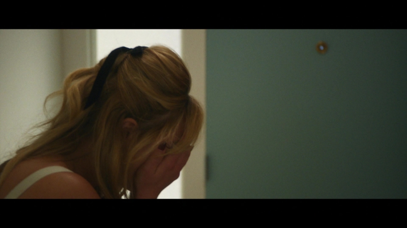 Dont_Worry_Darling_2022_1080p_BluRay__15203.jpg