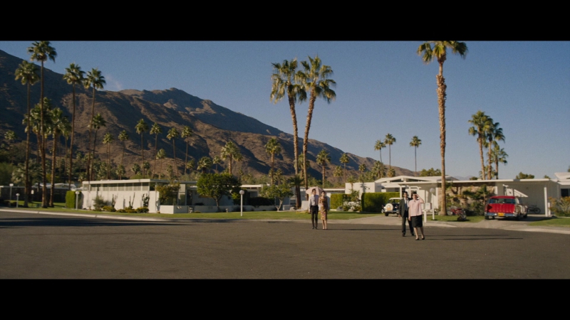 Dont_Worry_Darling_2022_1080p_BluRay__15301.jpg