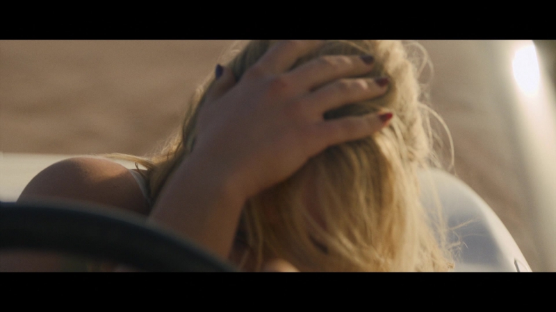 Dont_Worry_Darling_2022_1080p_BluRay__15924.jpg