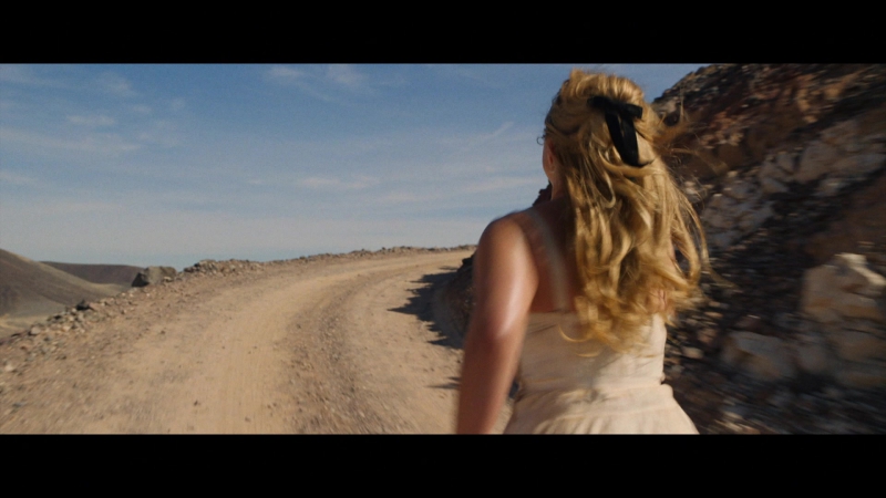 Dont_Worry_Darling_2022_1080p_BluRay__16196.jpg