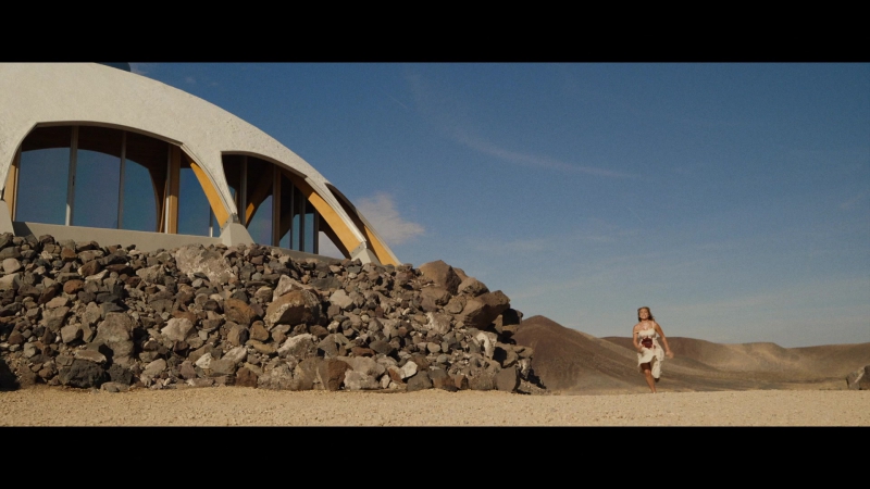Dont_Worry_Darling_2022_1080p_BluRay__16297.jpg