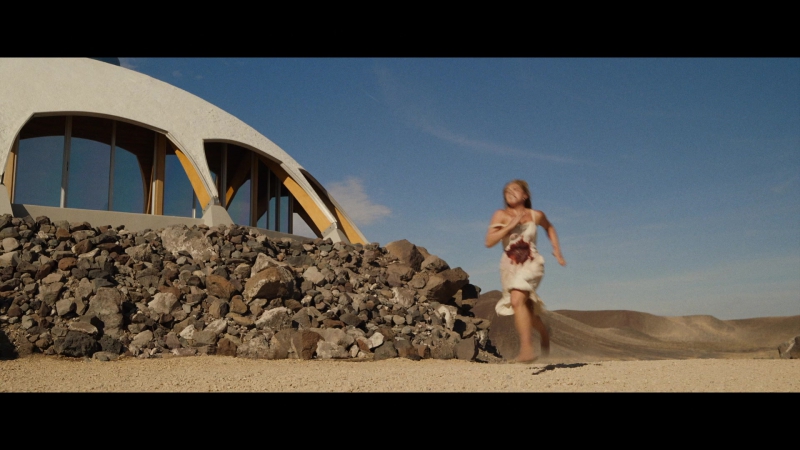 Dont_Worry_Darling_2022_1080p_BluRay__16301.jpg