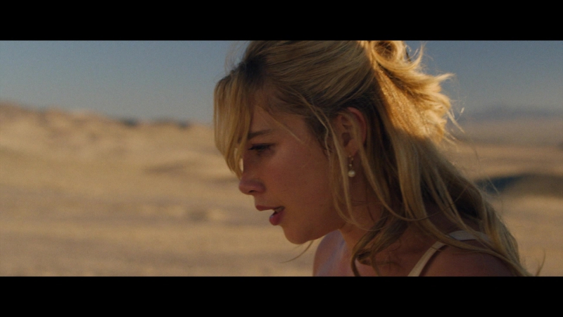 Dont_Worry_Darling_2022_1080p_BluRay__16351.jpg