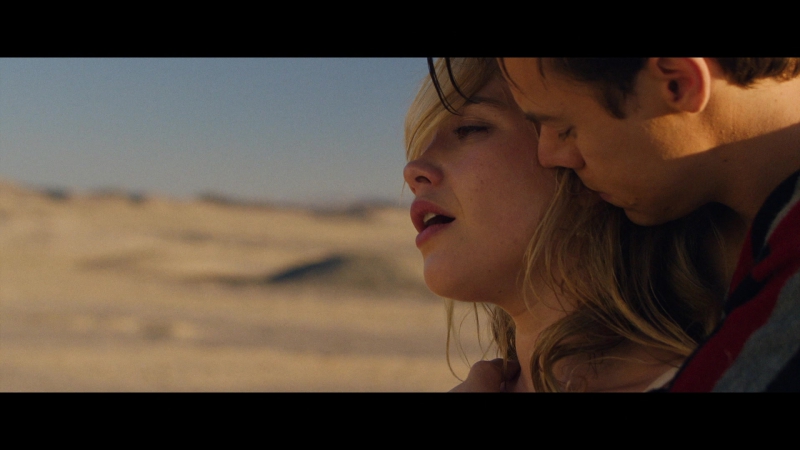 Dont_Worry_Darling_2022_1080p_BluRay__16366.jpg