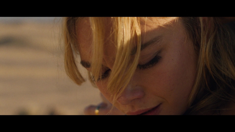 Dont_Worry_Darling_2022_1080p_BluRay__16392.jpg