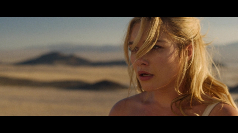 Dont_Worry_Darling_2022_1080p_BluRay__16440.jpg