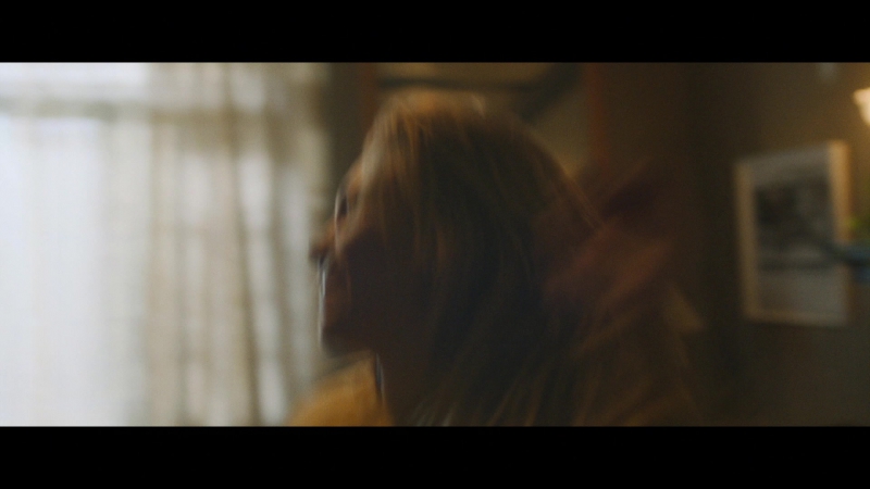 Dont_Worry_Darling_2022_1080p_BluRay__16598.jpg