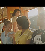 Dont_Worry_Darling_2022_1080p_BluRay__00938.jpg