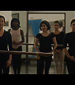 Dont_Worry_Darling_2022_1080p_BluRay__01037.jpg