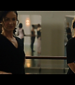 Dont_Worry_Darling_2022_1080p_BluRay__01057.jpg