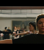 Dont_Worry_Darling_2022_1080p_BluRay__01258.jpg