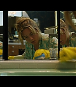 Dont_Worry_Darling_2022_1080p_BluRay__03972.jpg