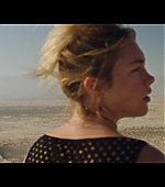Dont_Worry_Darling_2022_1080p_BluRay__04586.jpg