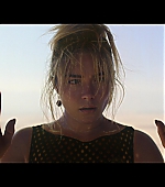 Dont_Worry_Darling_2022_1080p_BluRay__04800.jpg