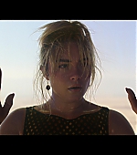 Dont_Worry_Darling_2022_1080p_BluRay__04807.jpg
