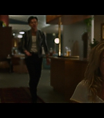 Dont_Worry_Darling_2022_1080p_BluRay__06284.jpg