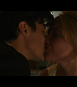 Dont_Worry_Darling_2022_1080p_BluRay__12215.jpg