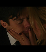 Dont_Worry_Darling_2022_1080p_BluRay__12258.jpg