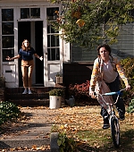 AGoodPerson_NewStills_2023_28929.jpg