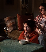 AGoodPerson_Stills_2023_282429.jpg