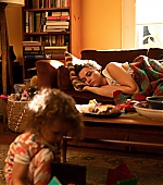 AGoodPerson_Stills_2023_282529.jpg