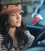 AGoodPerson_Stills_2023_28529.jpg